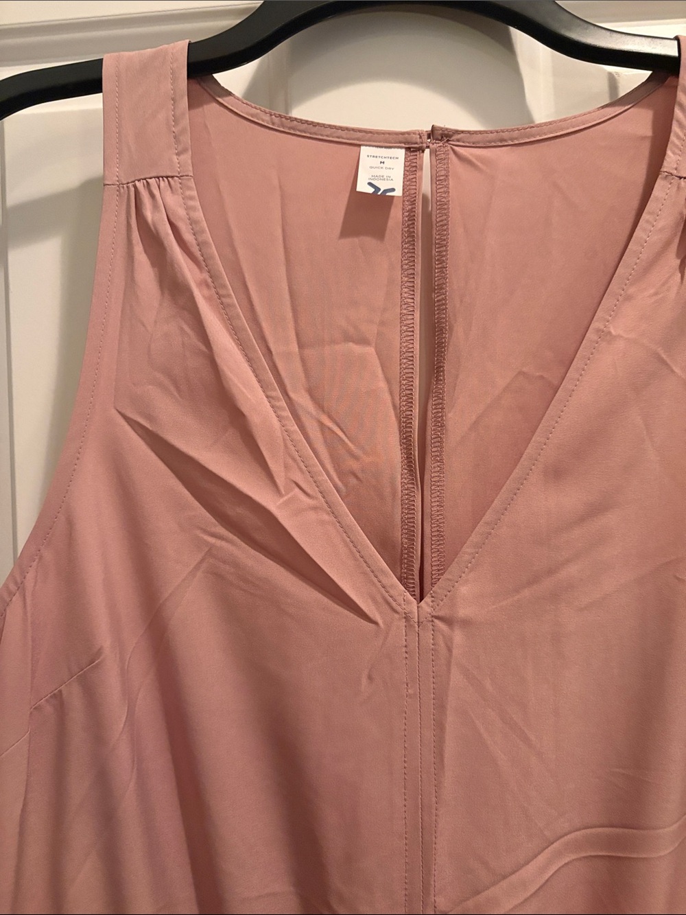 Two Old Navy Stretch Tech Jumpsuits, Sage green, light pink, size M, NWT - Picture 7 of 10